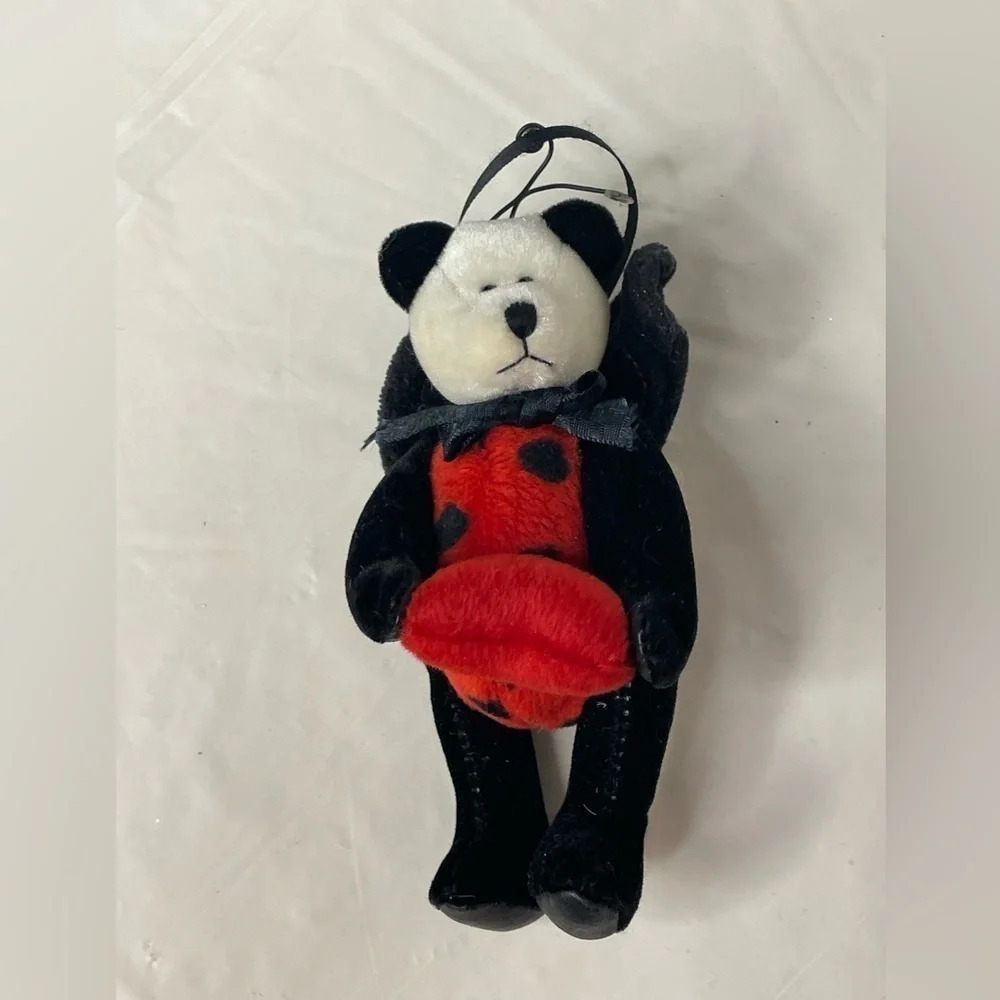 Boyds Bears T.F. Wuzzies Lady b. Lovebug Ladybug Heart Plush Bear 595104